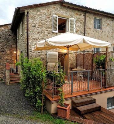 Pieve di Compito Villa | Casina Laura
