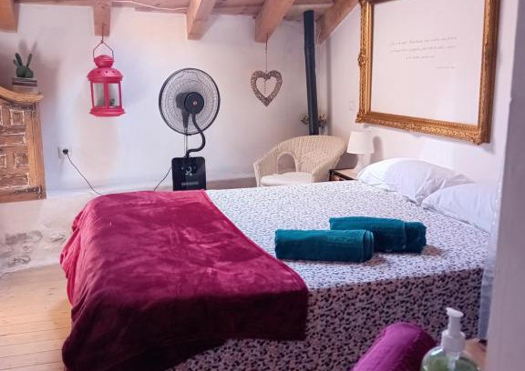 Villavieja del Lozoya Ski Chalet | Casita con encanto tranquilidad VILLAVIEJA DEL LOZOYA Wi-Fi EN SIERRA DE MADRID Y A 50 MINUTOS DE CAPITAL