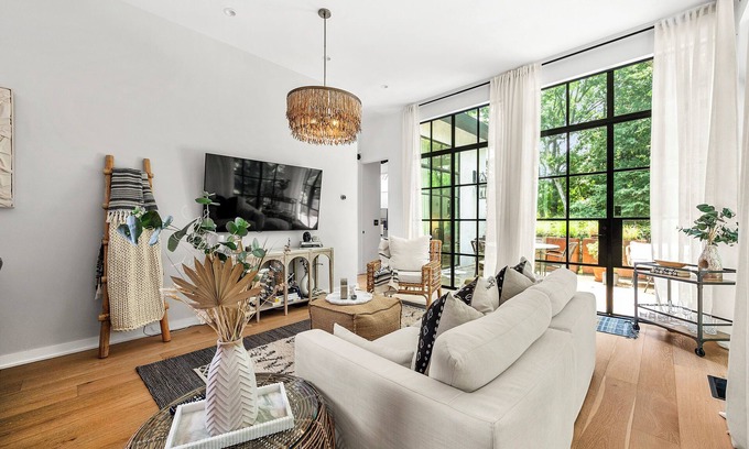 Inman Park Apartment | Casita Corazon by Minty Living