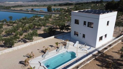 Biar House | Casita del embalse con encanto