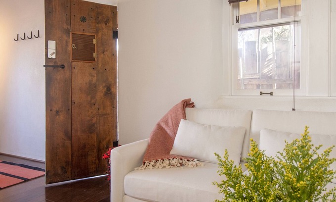 South Capitol House | Casita Olivas! Walkable + Historic. Adorable Adobe. Newly listed on VRBO.