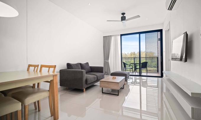Bang Tao Condo | Cassia Residences 2BR C Lake side