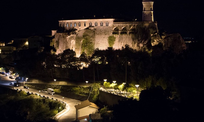 Caccuri House | Castello Di Caccuri Suites