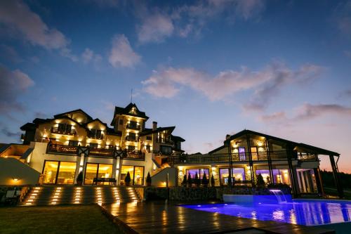 Paltinis Hotel | Castelnor