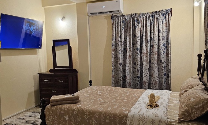 Brighton Apartment | Castle Berry Apartments