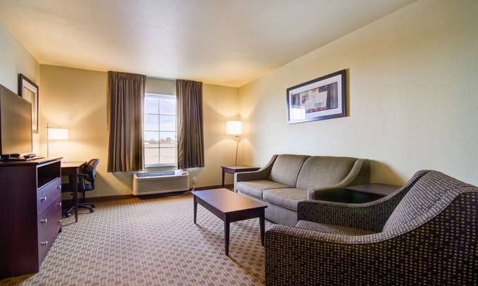 Quinter Hotel | Castle Rock Inn & Suites
