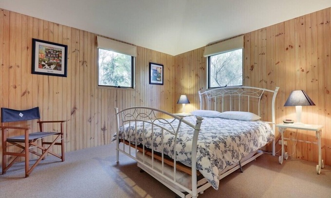 Metung House | Casuarina House in Metung