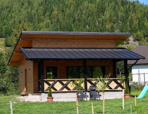 Sadova House | Casuta CORE