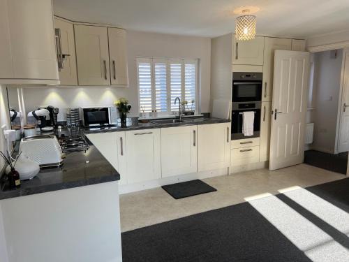 Lichfield Apartment | Cathedral Coach House - Lichfield