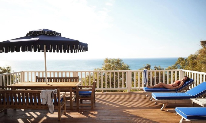 Lorne House | Cathedral Rock Lookout Dreamy Beachfront Refuge