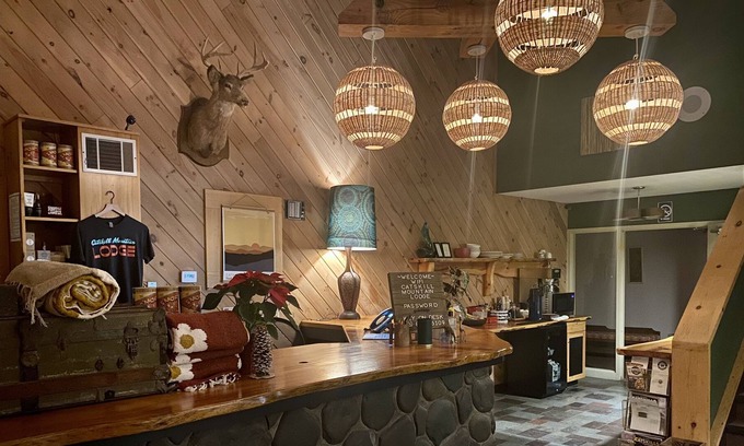 Palenville Cabin | Catskill Mountain Lodge