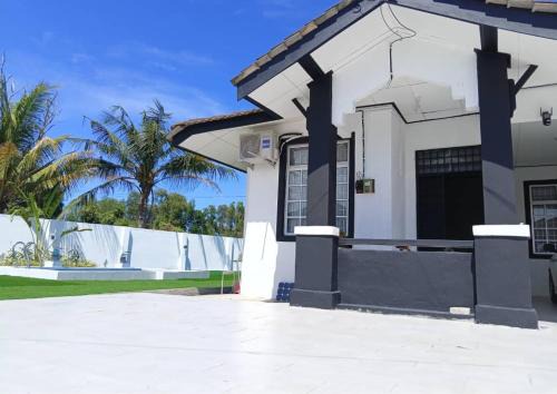 Kampung Gong Datok House | Caza Cottage Terengganu