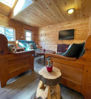 Unorganized Centre Parry Sound Apartment | Cedar Village & Marina