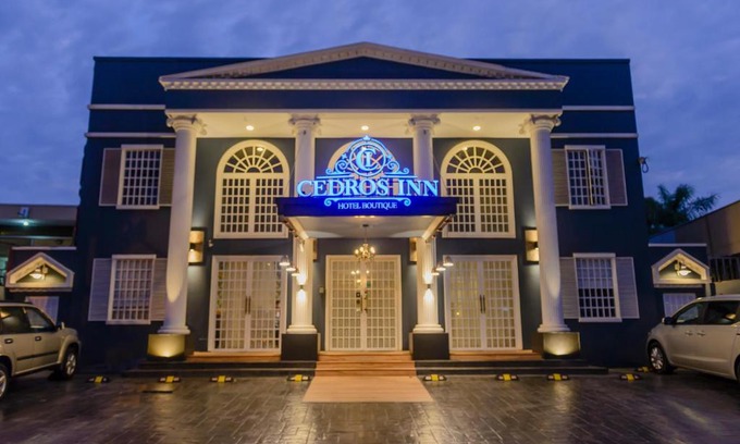 Urdesa Hotel | Cedros Inn Boutique Hotel