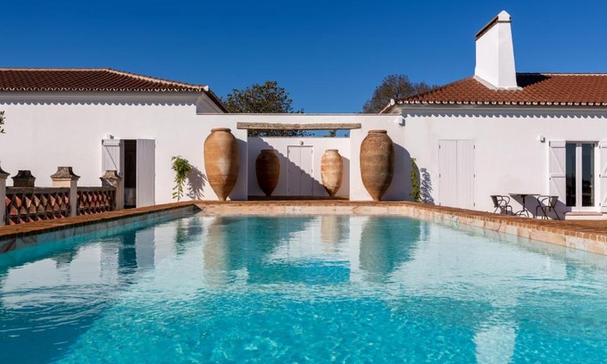 Evora House | Cenoura-Brava
