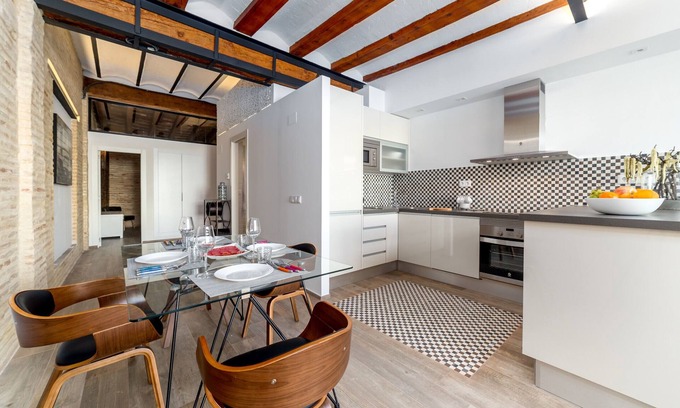 La Seu Apartment | CENTER-Luxurious 1BR, 1BA-Terrace, WI-FI, A/C