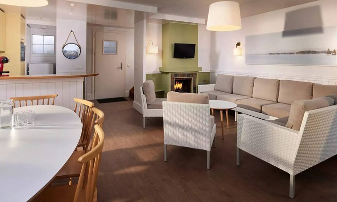 Chamouille House | Center Parcs - Lac d'Ailette ski area - 5 Room Cottage 8 People Premium Lakeside