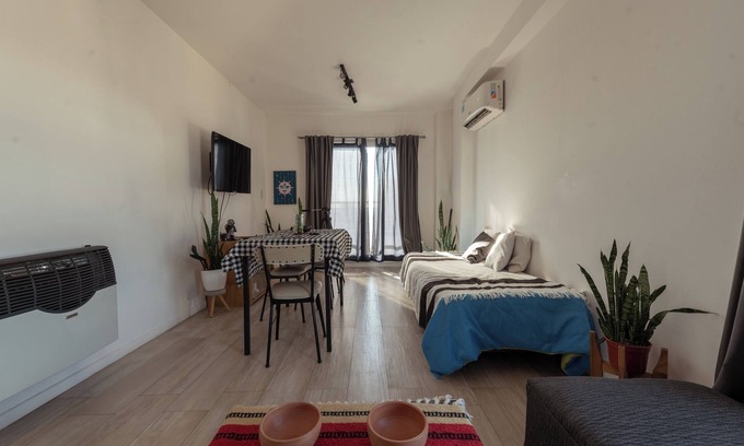 Santa Fe Apartment | Central Apartment in Santa Fe for 3 persons