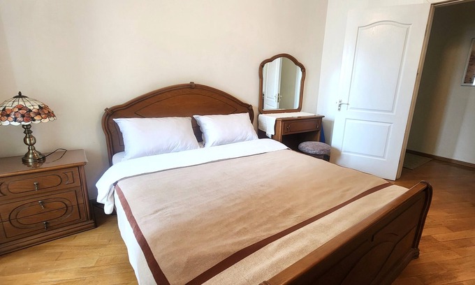 Yasamal Apartment | Central 1-bedroom apartment with WiFi, AC in Baku/Nizami str/Old City/Sea side