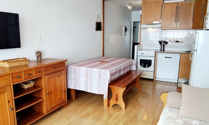 Prapoutel Apartment | Central apartment, up to 6 people, fully equipped, near ski lifts