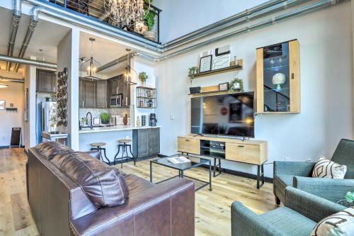 Atlantic Station Area Apartment | Central Atlantic Station Loft in Walkable Location