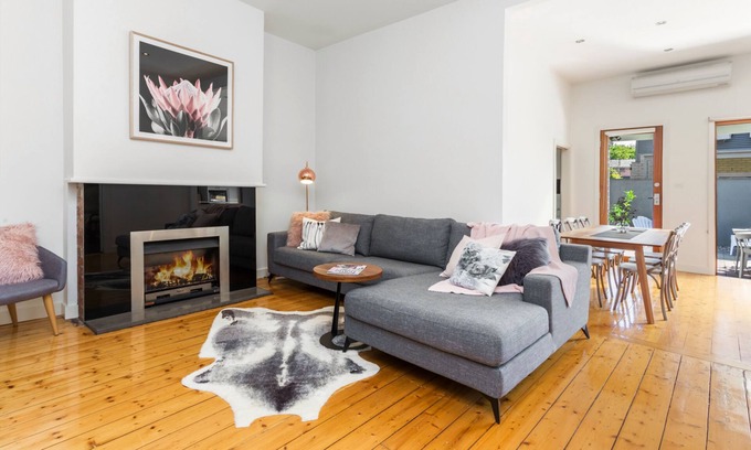 Bendigo House | Central Bendigo Cottage, family and pet friendly, walk to everywhere!