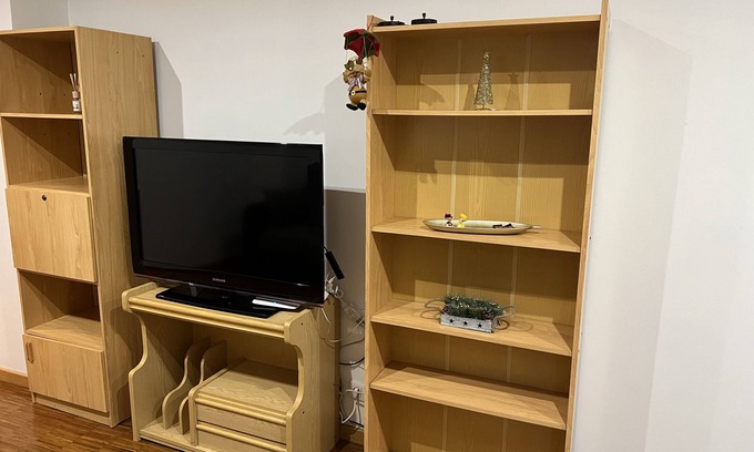 Castello de la Plana Apartment | Central, cozy studio, close to tourist attractions and 7 km from the beach