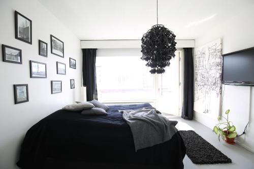 Tampere Apartment | Central Gem with Sauna - Big two-room apartment FREE PARKING