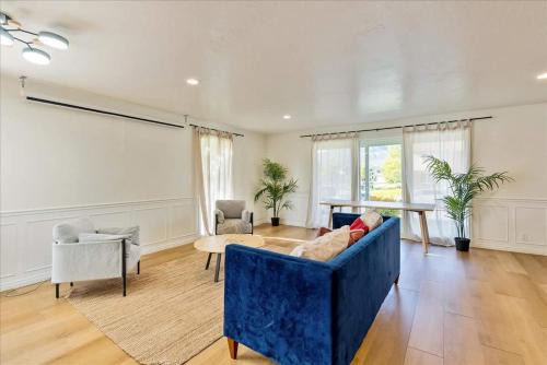 Ogden House | Central Location in Ogden Private Room & Bath