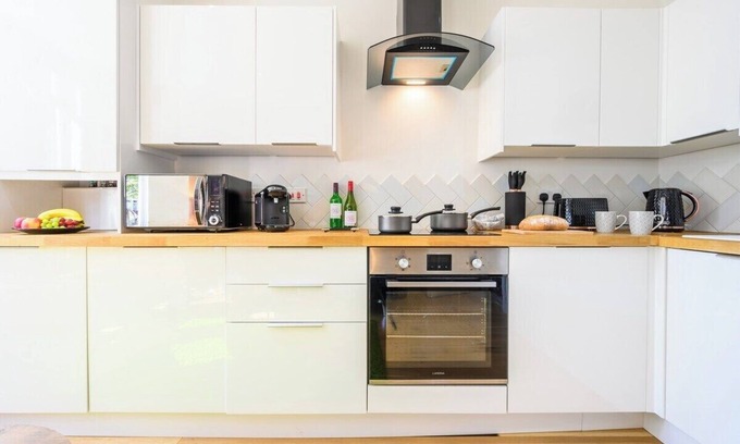 Grangetown Apartment | Central Location - Riverside Gardens #1 by Tŷ SA