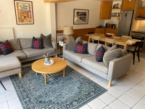 Morzine Apartment | Central Morzine, Spacious 2 Bedroom Family Apartment
