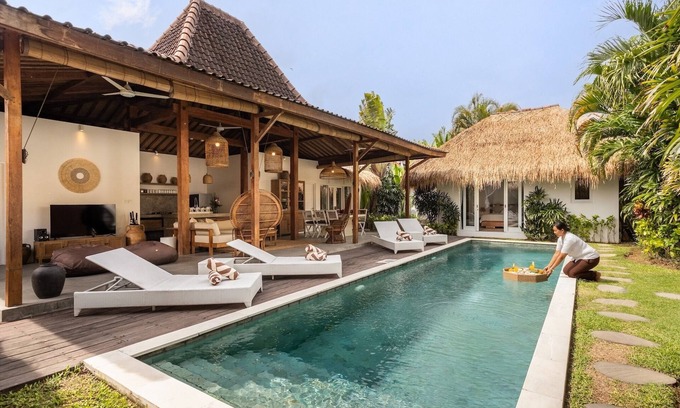 Petitenget Villa | Central Oberoi, Seminyak - Newly Refurbished Villa A