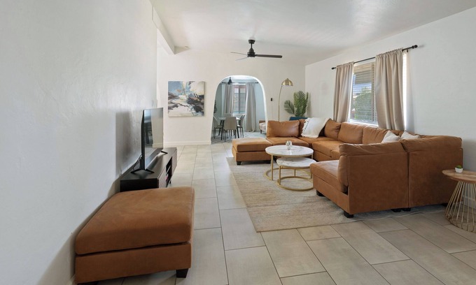 Squaw Peak Heights House | Central PHX Retreat: Pet-Friendly + Near Downtown
