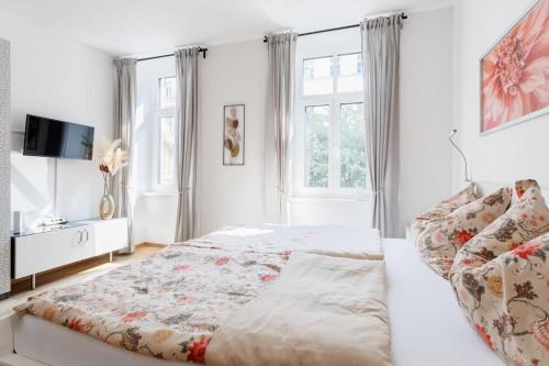 Neulerchenfeld Apartment | Central Renovated Apartment with AC & Free Parking