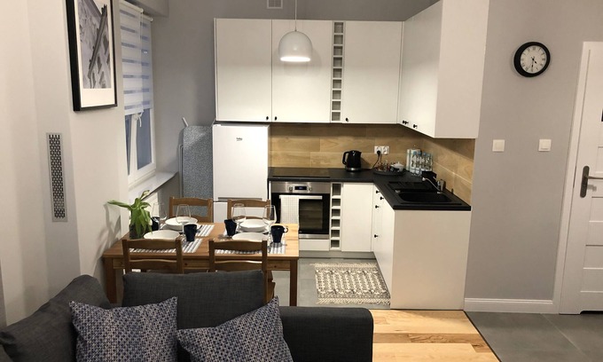 Osiedle Centrum Apartment | Central Rental - Apartament Cichy