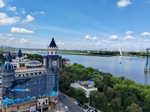 Dao Li Apartment | Central Street River View Apartment