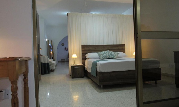 Santa Venera Apartment | Central Studio Apartment