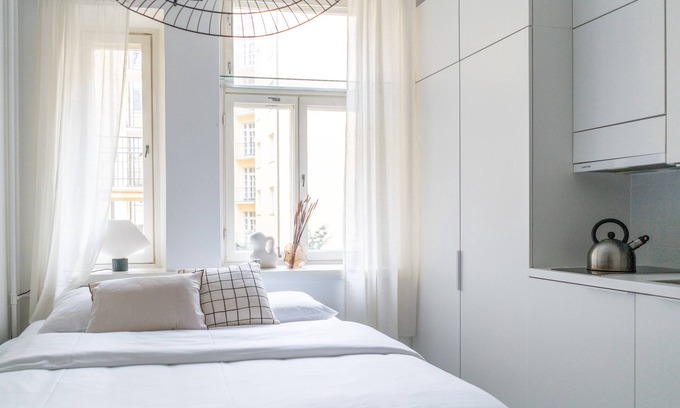Ullanlinna Apartment | Central studio with spacious bathroom