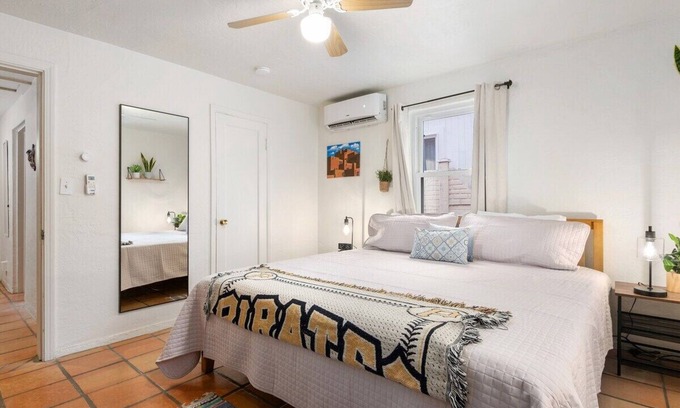 Keeling House | Central Tucson Gem | Short Drive to UofA & DT