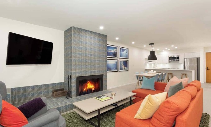 Whistler Village Condo | Central Village Condo W/Hot Tub & Fireplace