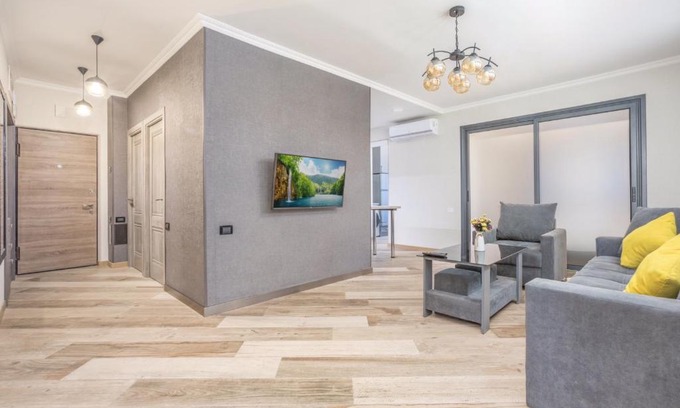 Kentron Apartment | Central Yerevan 2 Bedroom Loft Apartment,Near Republic Square
