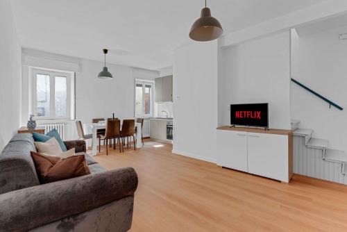 Rivoltella House | -Centrale- Terrazza sul Lago, la brezza del Garda
