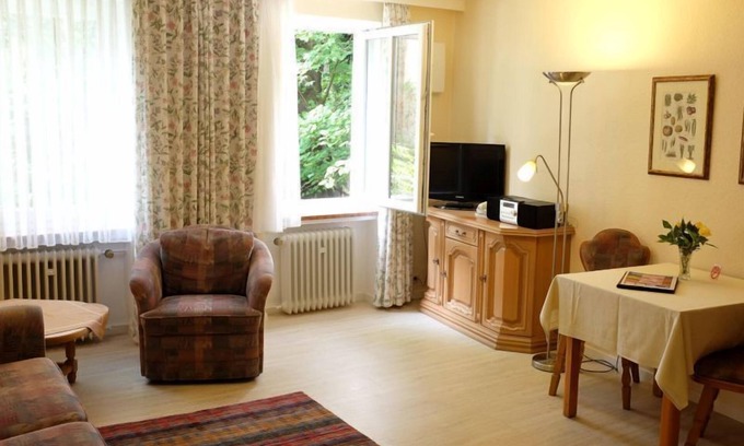 Gmain Apartment | Centrally located, well-equipped apartment 42 sqm for 1-3 persons