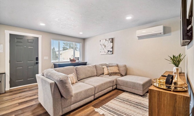Spokane Valley Apartment | Centrally Located & Updated 2 Bed APT