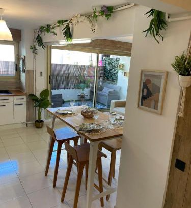 Juan-les-Pins Apartment | Centre de Juan les pins 100m plages Easy Check-in