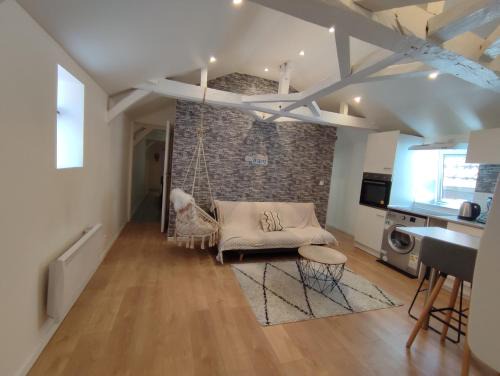 Orthez Apartment | Centre Historique - Charmant T3 - 1h de l Océan