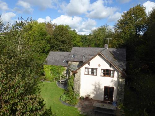 Llangeler House | Ceridwen Holiday Homes