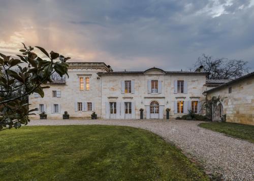 Arveyres House | Château Larteau