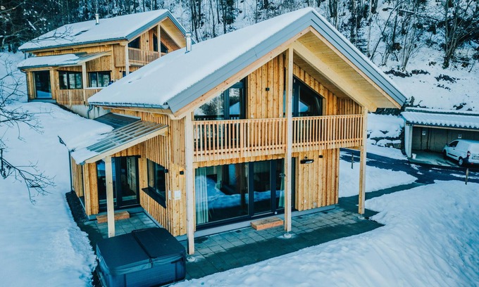 Sankt Georgen am Kreischberg Ski Chalet | Chalet with sauna and whirlpool near ski resort