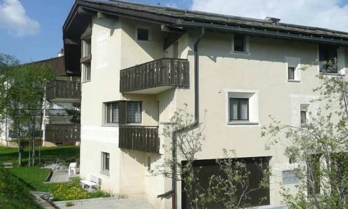 Sils-Maria Apartment | Holiday apartment Sils Maria (Sils im Engadin/Segl) for 1 - 4 persons with 1 bedroom - Holiday apa
